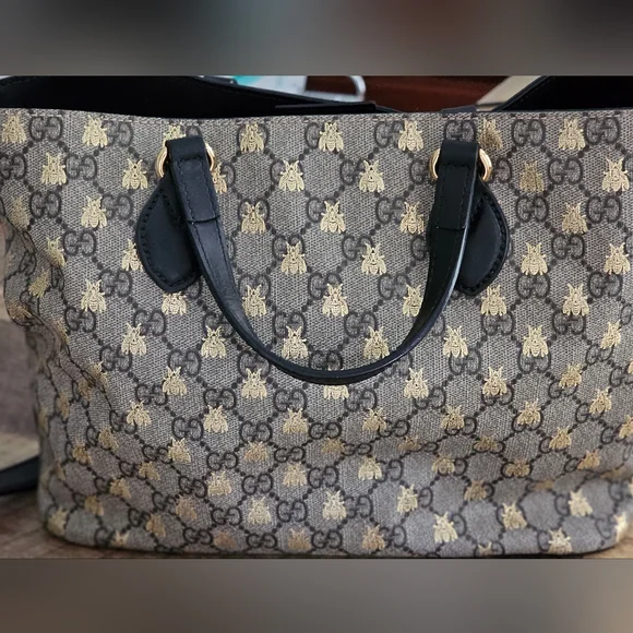 Gucci Ophidia GG Supreme Bee Print Small Tote Bag - Picture 2 of 10